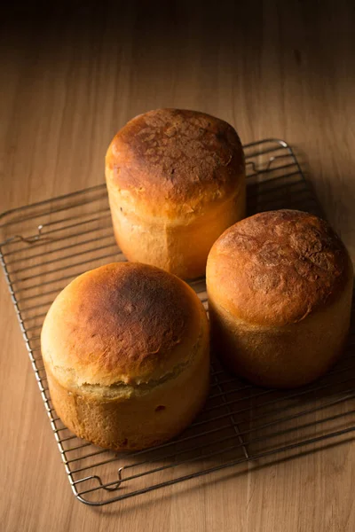 Three Ruddy Easter Cakes Dark Background — Stock Photo, Image