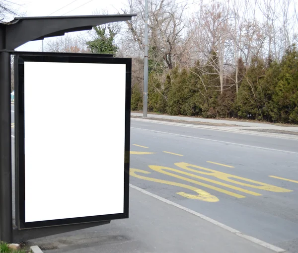 Prázdné billboard na autobusové zastávce — Stock fotografie