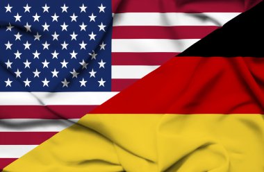 Amerika Birleşik Devletleri ve Almanya bayrağı sallayarak