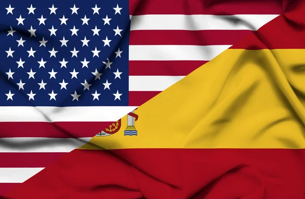 아메리카 합중국 그리고 스페인 깃발을 흔들며 — 스톡 사진