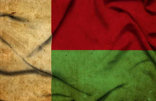 Madagaskar macha flagą — Zdjęcie stockowe
