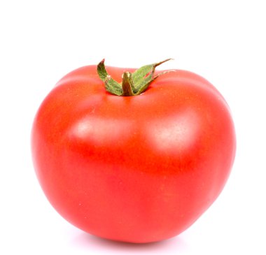 Beyaz arkaplanda izole edilmiş domates