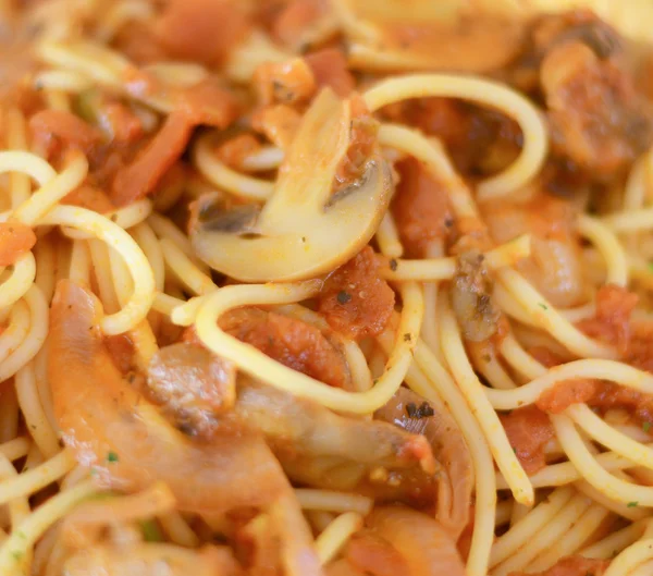 Spaghetti bolognese with mushrooms — Stock Photo, Image