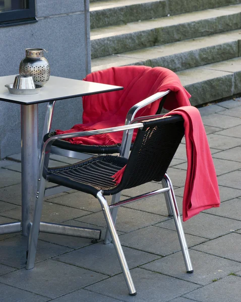 Cafe chairs with blankets - Winter season concept — Stock Photo, Image