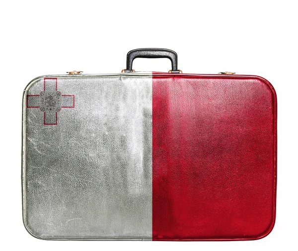Vintage seyahat çantası ile malta bayrağı — Stok fotoğraf