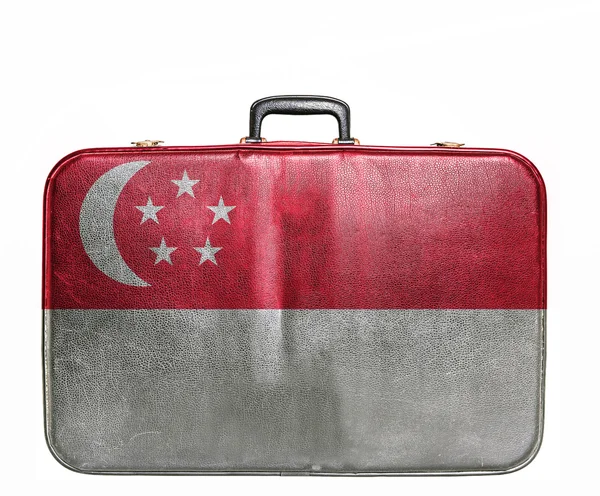Vintage travel bag with flag of Singapore — Stock Photo, Image