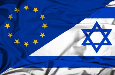 İsrail ve Avrupa Birliği bayrağı sallayarak