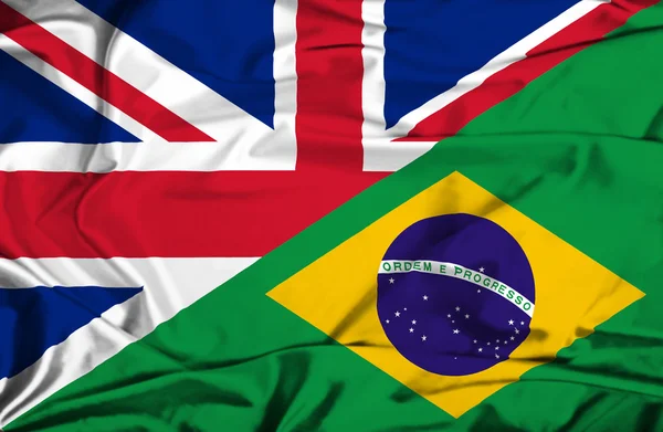 Bandera ondeante de Brasil y Reino Unido — Foto de Stock