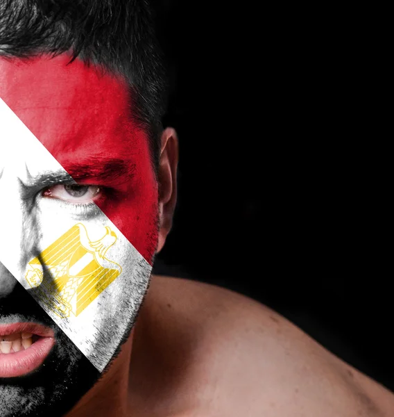 Portrait of angry man with painted flag of Egypt — Stock Photo, Image