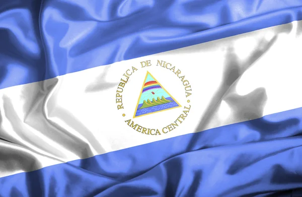 Никарагуа размахивает флагом — стоковое фото