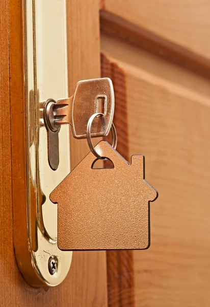 Macro di una chiave in una serratura — Foto Stock