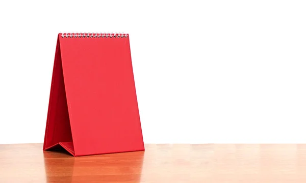 Calendario desktop vuoto rosso con isolato su sfondo bianco — Foto Stock
