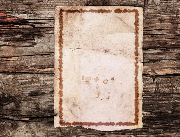 Carta vintage su legno vecchio — Foto Stock