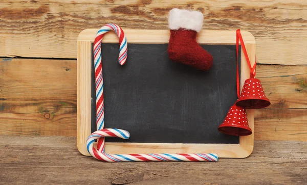 Tableau noir vierge avec décoration de Noël — Photo