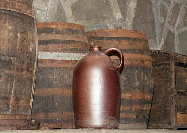 Barrel of wine in a rustic setting — Stock Photo, Image