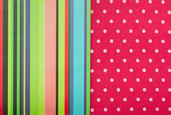 Faixa colorida borda vermelho polka dot tecido — Fotografia de Stock