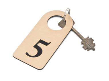 Beyaz arka plan üzerinde izole otel anahtarı