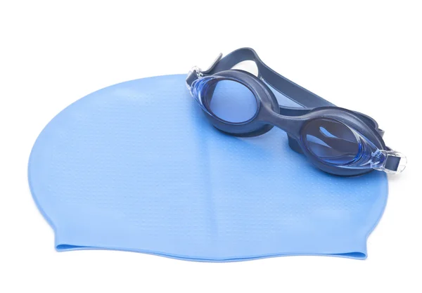 Skyddsglasögon och cap för simning på en vit bakgrund — Stockfoto