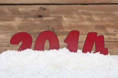 2014 yılında ahşap duvar karşı taze kar