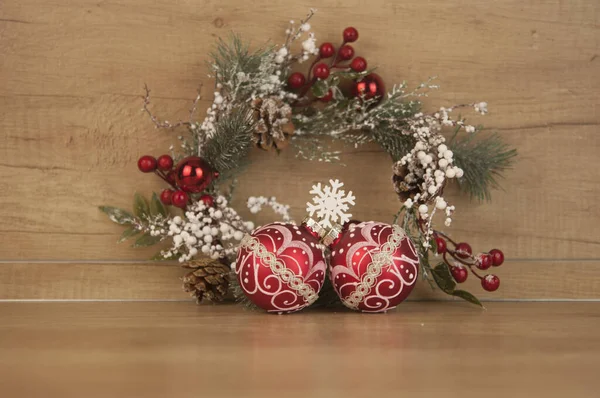 Bovenaanzicht Vintage Kerstkrans Een Houten Achtergrond Kopieer Ruimte Plaats Voor — Stockfoto