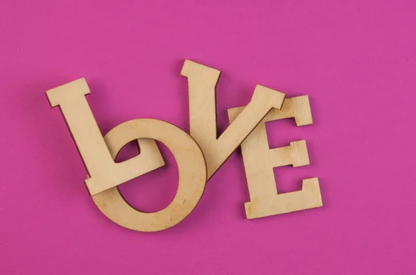 Liebeswort Kleine Herzen Auf Rosa Pastellgrund Draufsicht Auf Den Valentinstag — Stockfoto