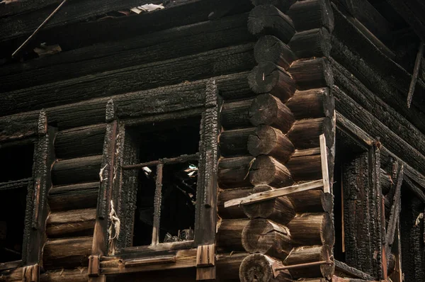 Wooden House Fire Coals Logs Ashes House Fire Burnt Destroyed — Stock Photo, Image