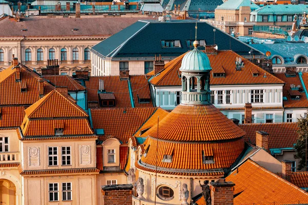 Rode Daken Van Praag Tsjechische Republiek — Stockfoto