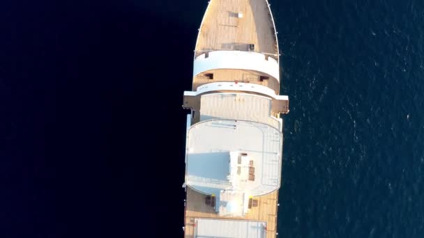 Bovenaanzicht Van Luxe Cruiseschip — Stockvideo