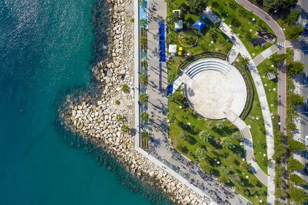 Vista Arriba Hacia Abajo Del Parque Frente Mar Limassol Chipre —  Fotos de Stock