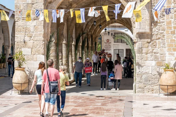 Larnaca Chipre Abril 2022 Los Turistas Visitan Iglesia San Lázaro — Foto de Stock