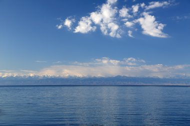 mavi dağ gölü.