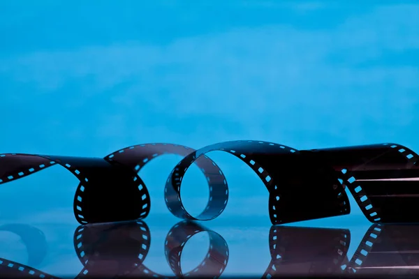 Filmstrips em um fundo azul — Fotografia de Stock