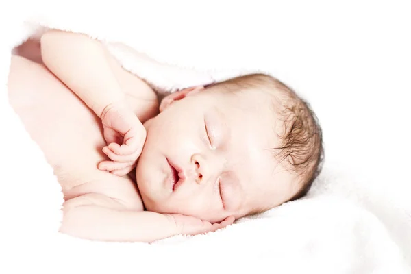 Yeni doğmuş bebek huzur içinde uyuyor. — Stok fotoğraf