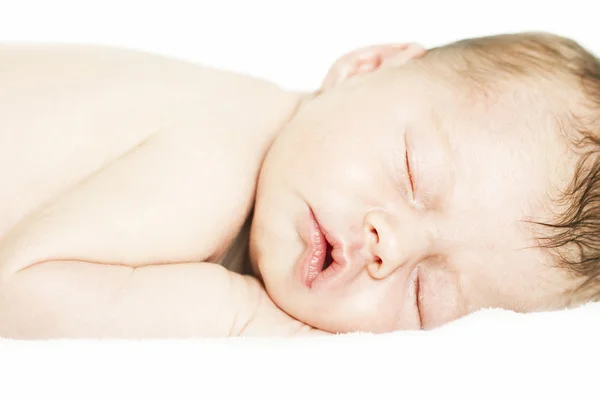Bebé recién nacido durmiendo tranquilamente — Foto de Stock
