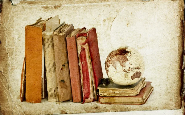 Stapel alter Bücher — Stockfoto