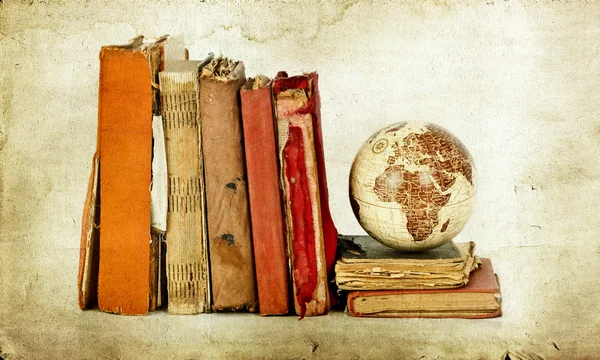 Plie de libros antiguos — Foto de Stock