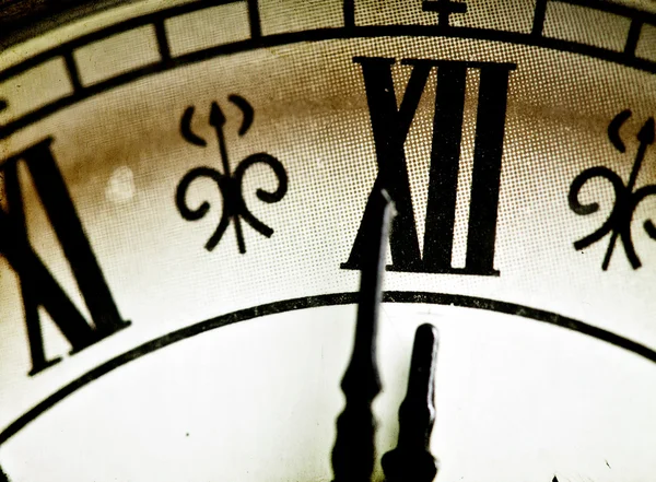 Close up on vintage clock — Stock Photo, Image