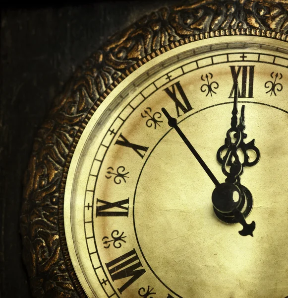 Close up on vintage clock — Stock Photo, Image