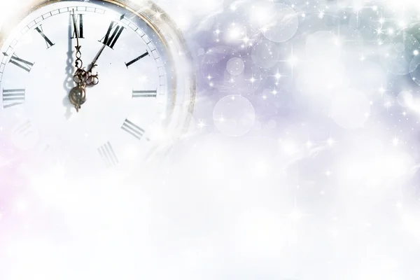 Nyår vid midnatt och holiday ljus — Stockfoto