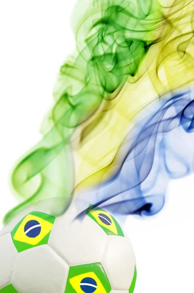 Fußball und Brasiliens Flaggenfarben — Stockfoto