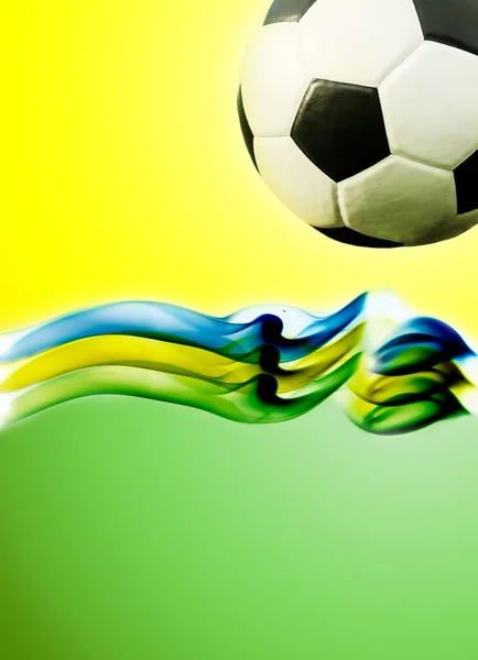 Bola de futebol, Brasil mapa e cores da bandeira — Fotografia de Stock
