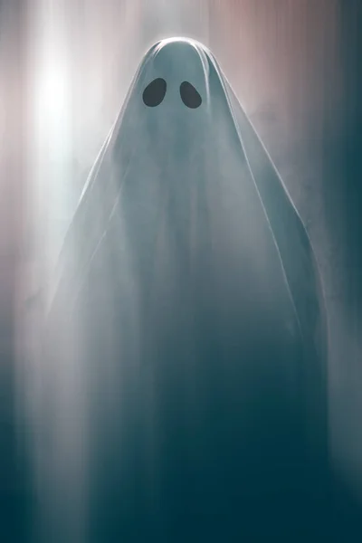 Spaventoso Fantasma Nel Buio Spettrale Notte Halloween — Foto Stock
