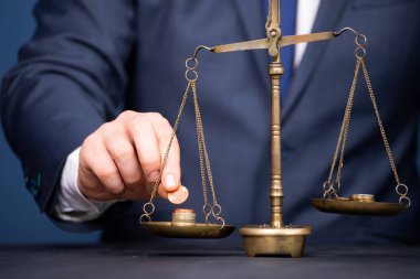 Bakiye para ağırlığında işadamı ile kazanç kavramı