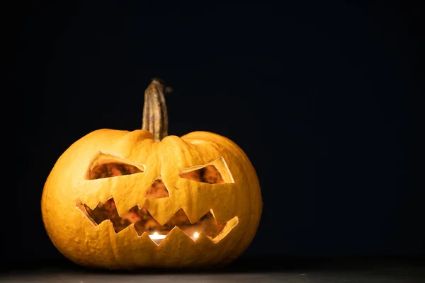 Jack Lanterns Brillando Noche Fondo Halloween —  Fotos de Stock