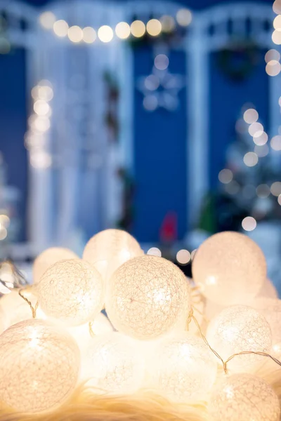 Inverno Vacanze Concetto Decorazione Primo Piano Sulle Luci Natale Albero — Foto Stock
