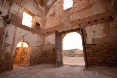 İspanyol İç Savaşı sırasında Belchite hayalet kasabası, Zaragoza