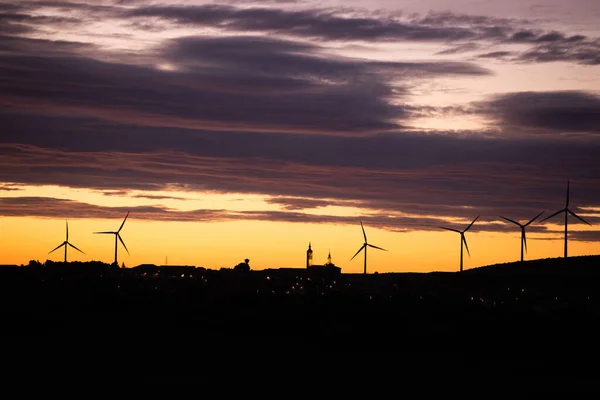 Silhouette Aligned Windmills Renowable Electric Production Sunset Spain — Stok fotoğraf