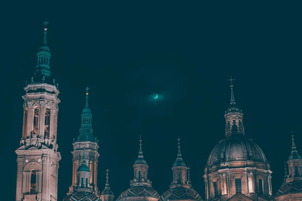 Vista Catedral Basílica Nuestra Señora Pilla Por Noche Ciudad Zaragoza —  Fotos de Stock