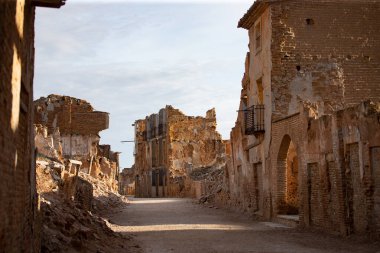İspanyol İç Savaşı sırasında Belchite hayalet kasabası, Zaragoza