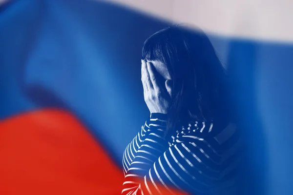 Πόλεμος Μεταξύ Ρωσίας Και Ουκρανίας Γυναίκα Θλιβερή Θέα Σταματήστε Κείμενο — Φωτογραφία Αρχείου